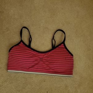 Sports bra